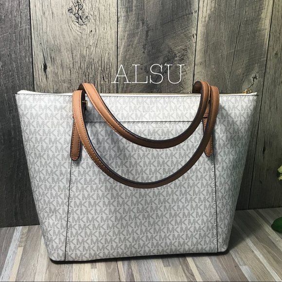 Michael Kors Ciara LG EW TZ Tote Vanilla W AUTHENT - Picture 4 of 8